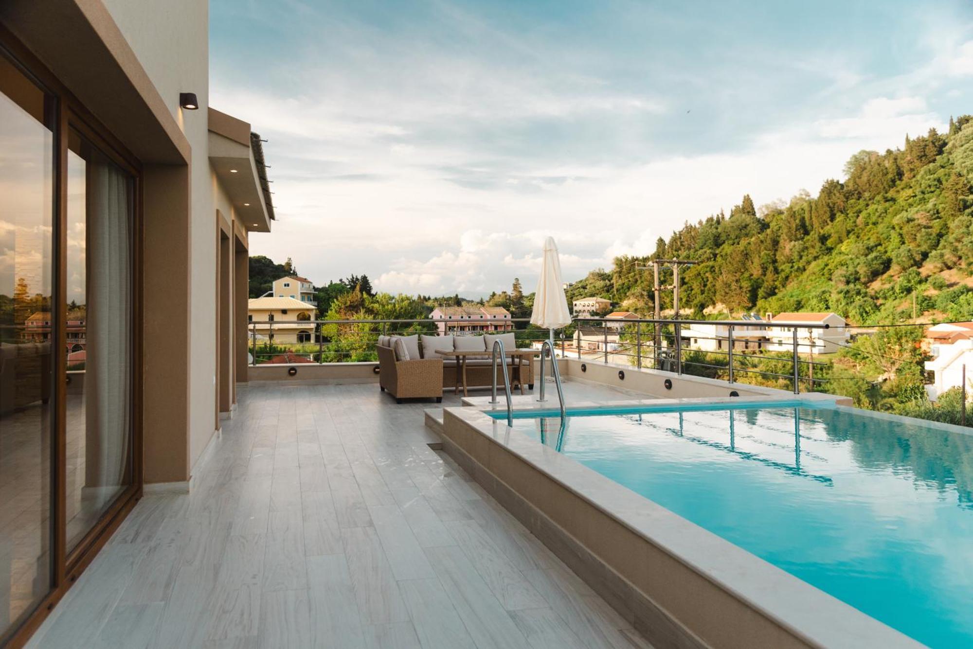 Villa Vasillis-Heated Swimming Pool With Infinity View Βιταλάδες Εξωτερικό φωτογραφία
