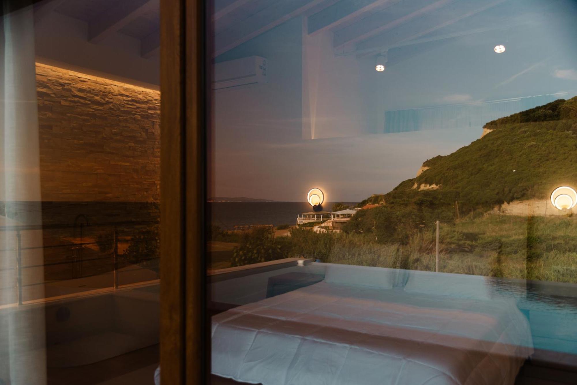Villa Vasillis-Heated Swimming Pool With Infinity View Βιταλάδες Εξωτερικό φωτογραφία