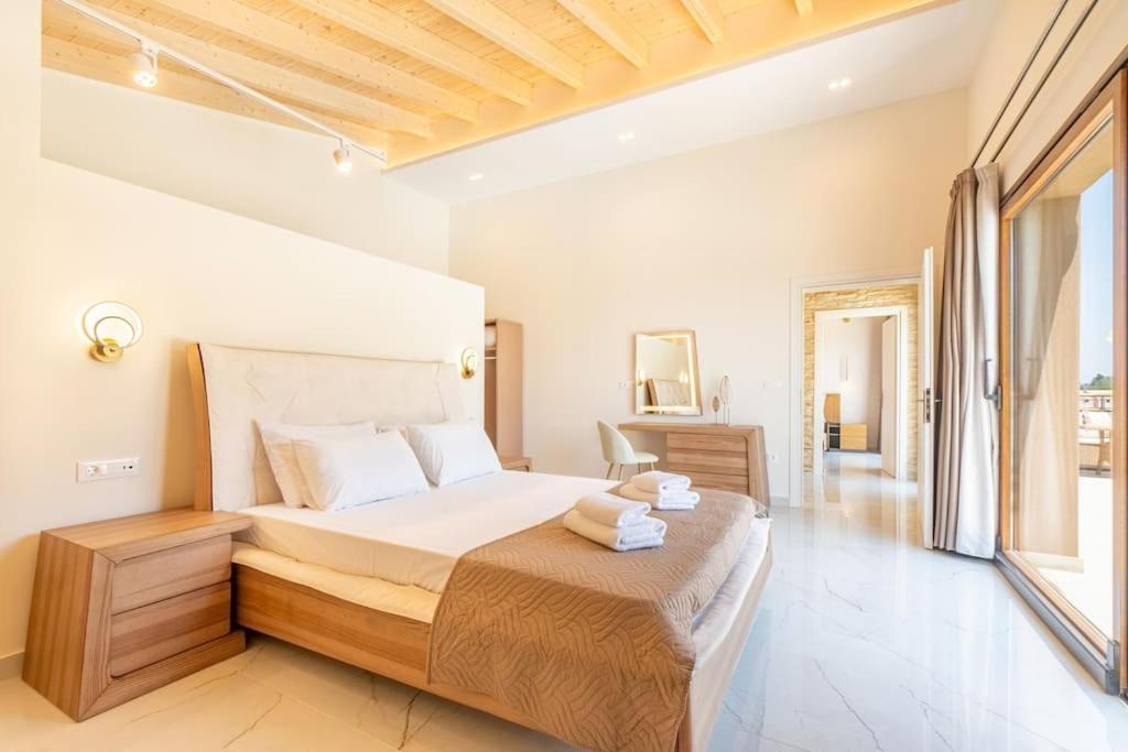 Villa Vasillis-Heated Swimming Pool With Infinity View Βιταλάδες Εξωτερικό φωτογραφία