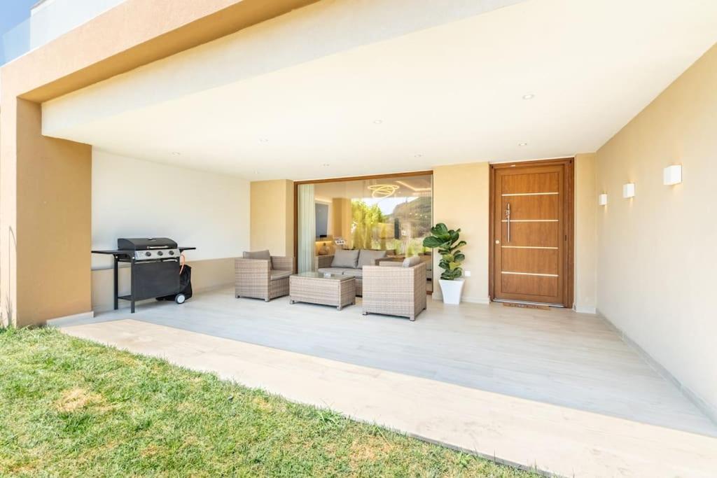 Villa Vasillis-Heated Swimming Pool With Infinity View Βιταλάδες Εξωτερικό φωτογραφία